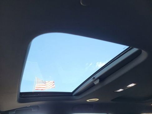 Used 2023 Chevrolet Traverse High Country w/ LPO, Floor Liner Package FWD image 6