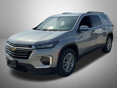 Used 2023 Chevrolet Traverse LT
