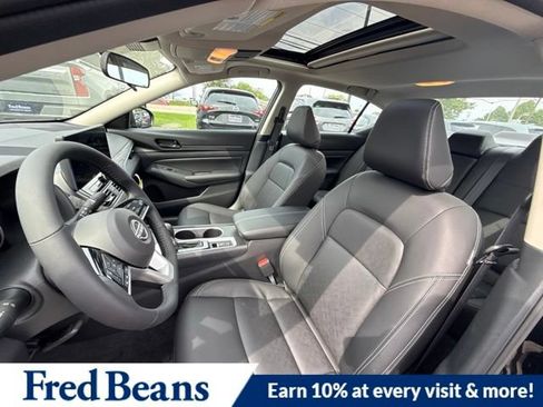 New 2026 Nissan Altima 2.5 SV w/ SV Premium Package AWD/4WD image 17
