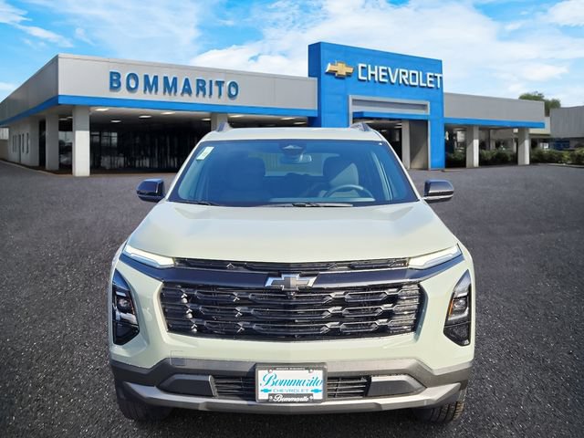 New 2026 Chevrolet Equinox LT w/ Midnight Edition AWD/4WD image 5