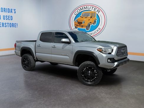 Used 2019 Toyota Tacoma TRD Off-Road image 7