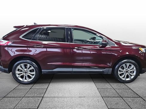 Used 2024 Ford Edge Titanium image 4