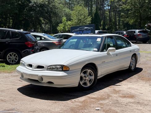 Used 1997 Pontiac Bonneville SSE w/ Opt Pkg FWD image 1
