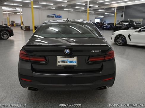 Used 2023 BMW 530i w/ M Sport Package RWD image 10