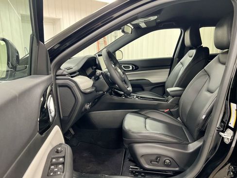 New 2026 Jeep Compass Limited AWD/4WD image 18