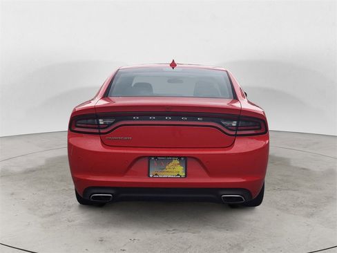Used 2023 Dodge Charger SXT image 4