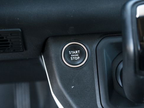 Used 2023 Land Rover Defender 90 S AWD/4WD image 19