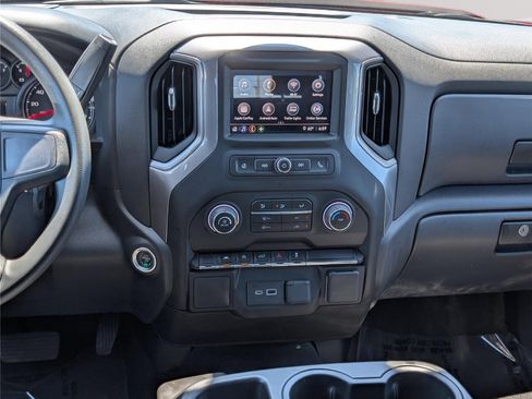 Used 2022 Chevrolet Silverado 1500 Custom AWD/4WD image 18