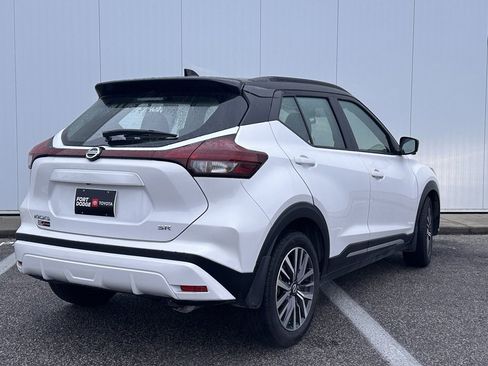 Used 2021 Nissan Kicks SR w/ SR Premium Package image 5