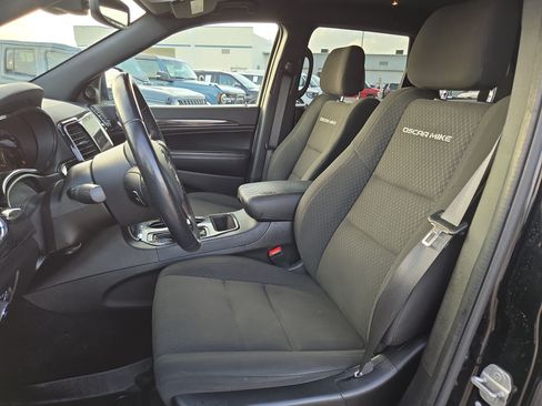 Used 2021 Jeep Grand Cherokee Freedom Edition AWD/4WD image 15