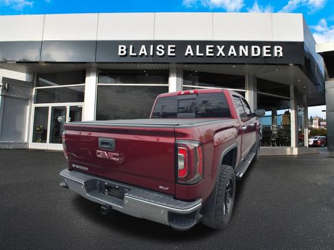 Used 2017 GMC Sierra 1500 SLT w/ SLT Premium Package AWD/4WD image 3