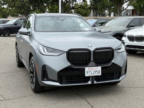 Used 2025 BMW X3 xDrive30i w/ M Sport Package image 5