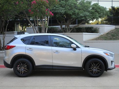 Used 2016 MAZDA CX-5 Grand Touring image 3