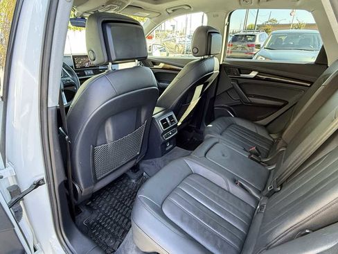 Used 2018 Audi Q5 2.0T Premium Plus w/ Premium Plus Package image 5