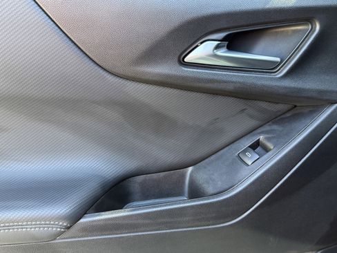 Used 2025 Chevrolet Equinox LT image 22