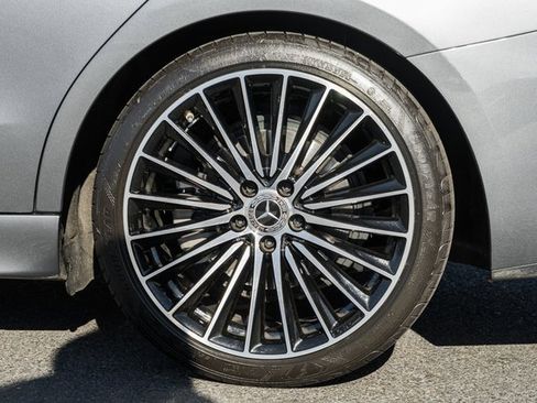 Used 2022 Mercedes-Benz C 300 4MATIC Sedan image 19