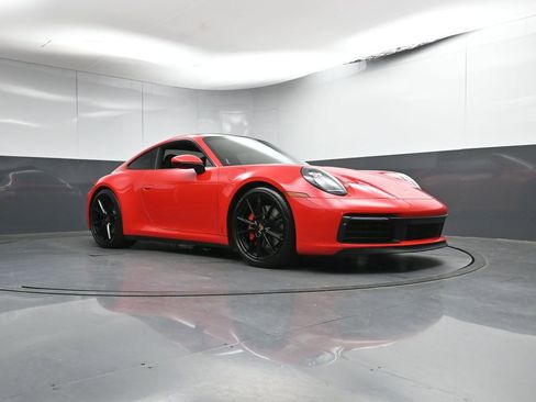 Used 2020 Porsche 911 Carrera S image 32