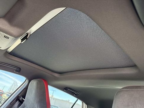 New 2026 Volkswagen GTI SE FWD image 25