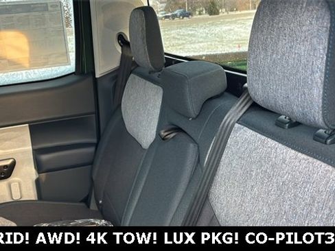 New 2025 Ford Maverick XLT w/ Equipment Group 301A image 24