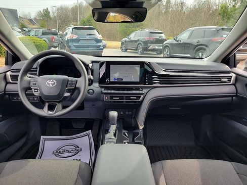 Used 2026 Toyota Camry LE w/ Convenience Package image 16