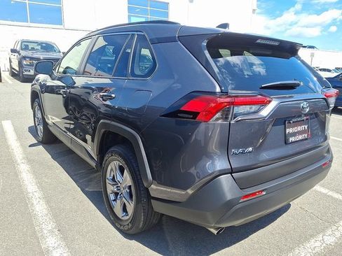 Used 2025 Toyota RAV4 LE AWD/4WD image 6