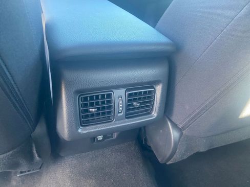 Used 2025 Toyota Camry LE image 24