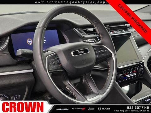 Certified 2025 Jeep Grand Cherokee Altitude AWD/4WD image 20