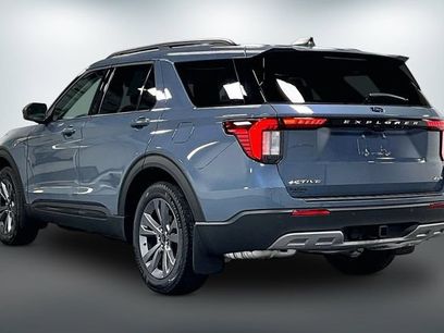 New 2026 Ford Explorer Active w/ Active Comfort Package