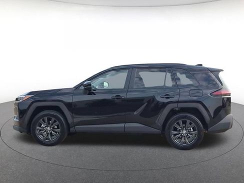 Used 2026 Toyota RAV4 XLE Premium AWD/4WD image 8