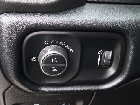 Used 2021 RAM 1500 Big Horn image 17