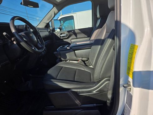 Used 2022 Chevrolet Silverado 3500 W/T w/ WT Convenience Package image 6