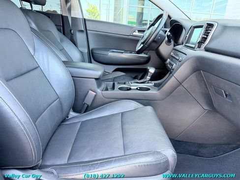 Used 2017 Kia Sportage EX FWD image 8