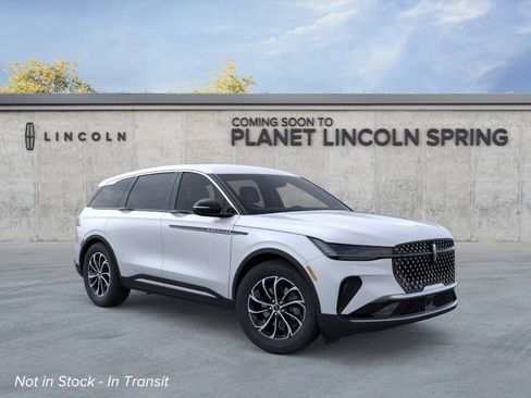 New 2026 Lincoln Nautilus Premier image 7
