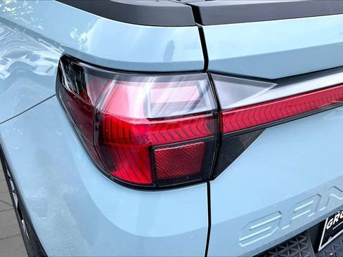 Used 2023 Hyundai Santa Cruz Limited AWD/4WD image 29