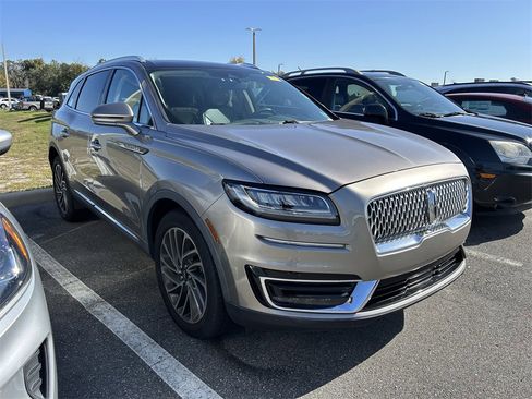 Used 2020 Lincoln Nautilus Reserve image 6