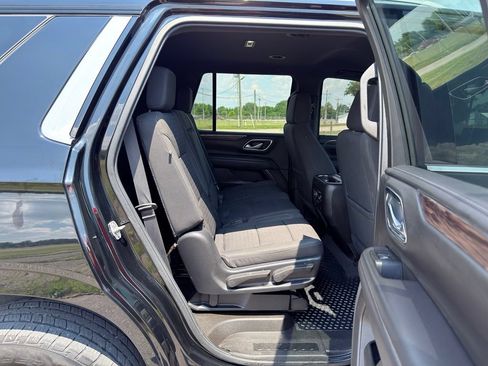 Used 2021 Chevrolet Tahoe LS AWD/4WD image 29