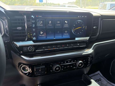 Used 2026 Chevrolet Silverado 1500 RST w/ All Star Edition Plus AWD/4WD image 13