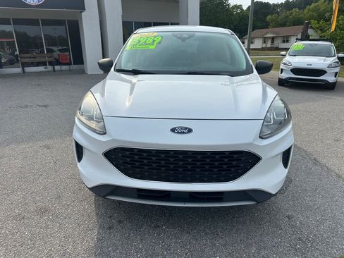 Used 2022 Ford Escape SE AWD/4WD image 8