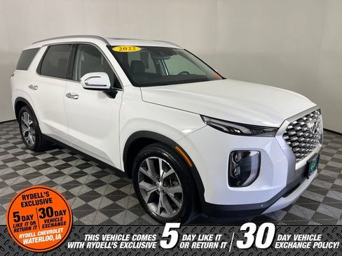 Used 2022 Hyundai Palisade SEL w/ 8P Bench Seat Package AWD/4WD image 6