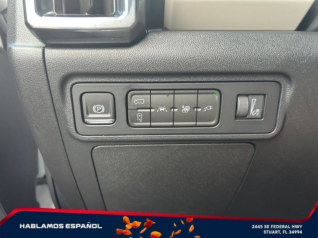 New 2026 GMC Hummer EV SUV AWD/4WD image 18