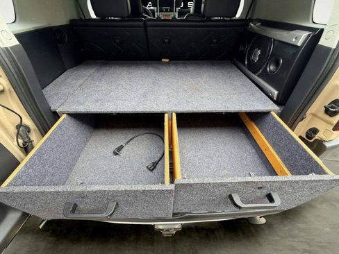 Used 2012 Toyota FJ Cruiser 4WD w/ Upgrade Pkg image 7