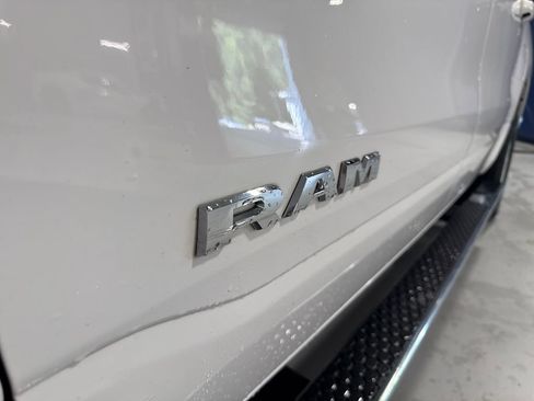Used 2022 RAM 1500 Big Horn AWD/4WD image 55
