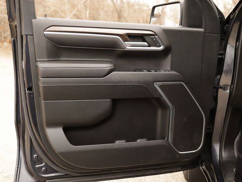 Used 2023 Chevrolet Silverado 1500 RST image 24