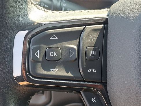 Used 2026 RAM 1500 Limited AWD/4WD image 23