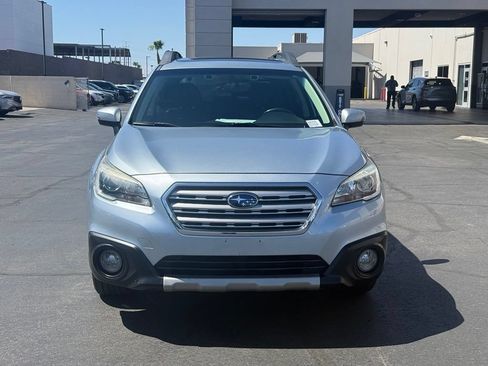 Used 2017 Subaru Outback 2.5i Limited AWD/4WD image 8