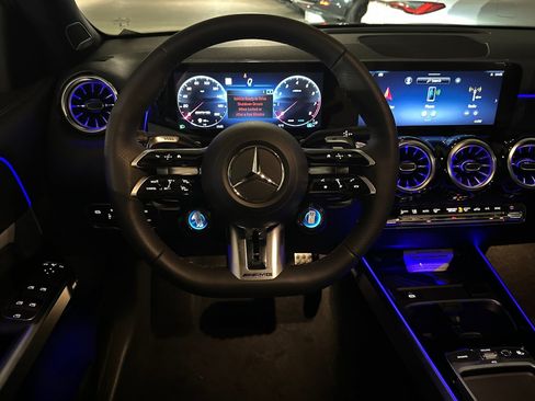 New 2026 Mercedes-Benz GLB 35 AMG 4MATIC image 13