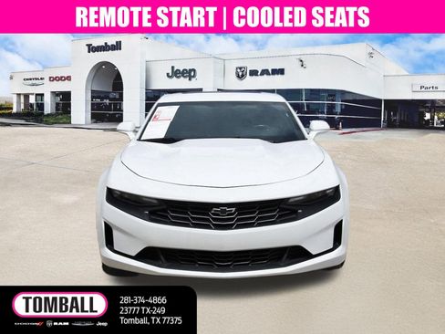 Used 2022 Chevrolet Camaro LT RWD image 2
