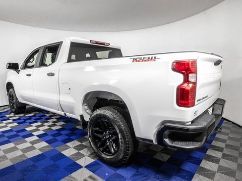 Used 2023 Chevrolet Silverado 1500 Custom Trail Boss AWD/4WD image 6