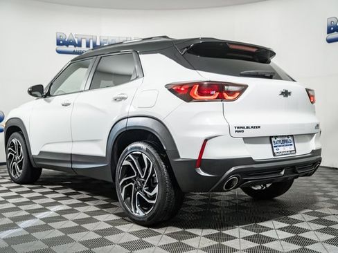 Used 2024 Chevrolet TrailBlazer RS image 4