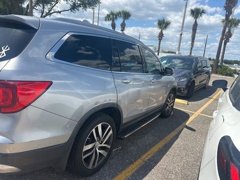 Used 2017 Honda Pilot Elite image 21